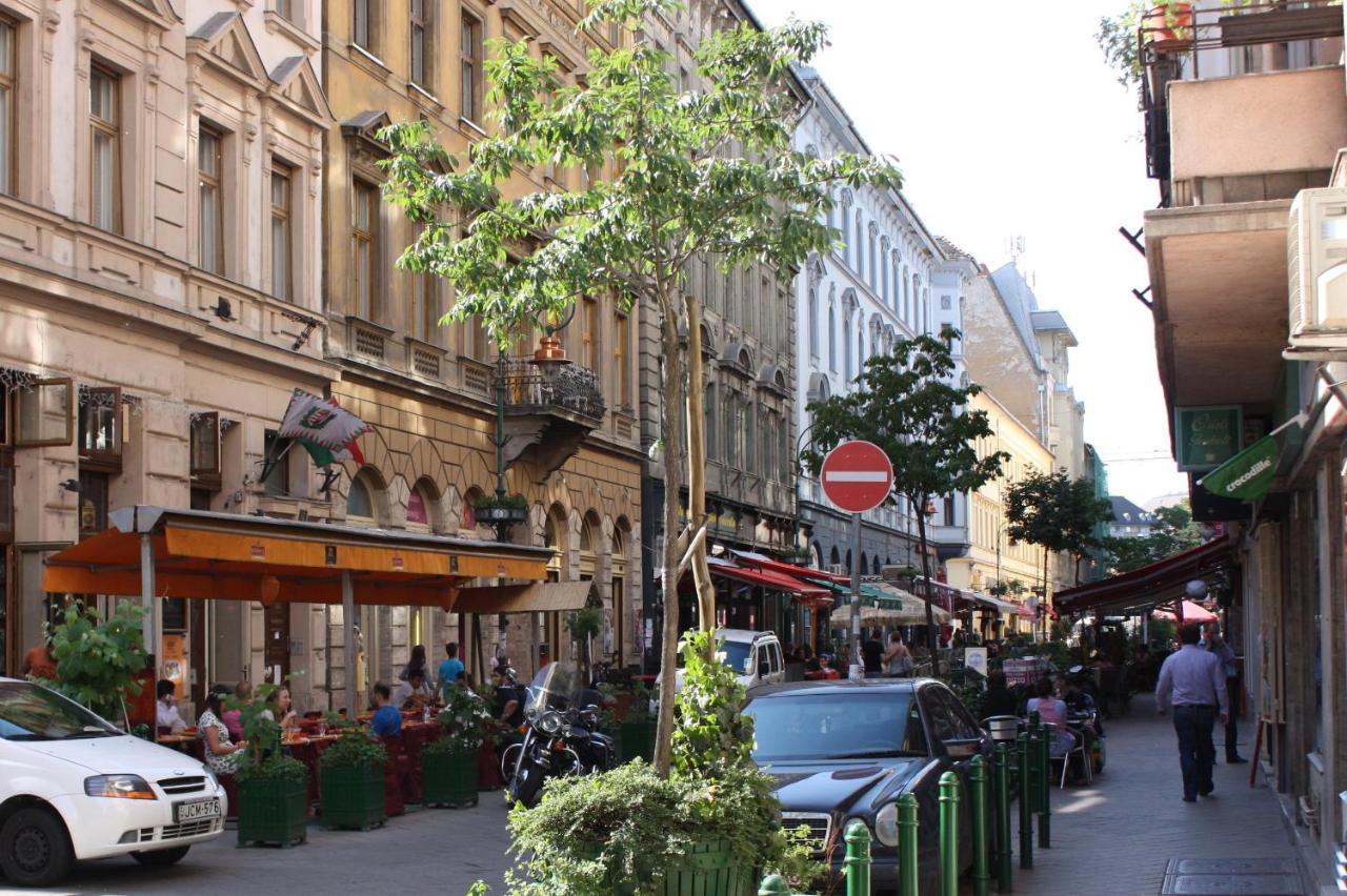 Cozy Apartment On Raday Corso Budapest Exteriör bild